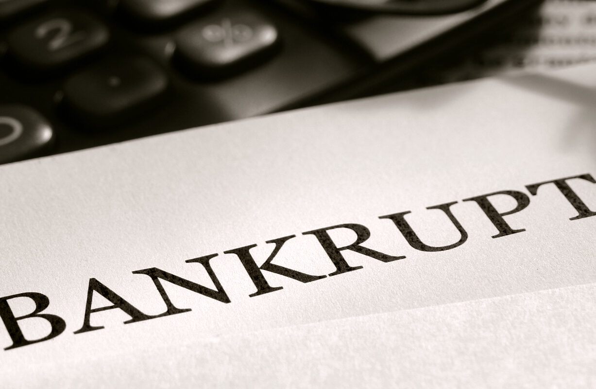 Ministerul Economiei pregătește fuziuni și desființări pentru companiile de stat aflate în insolvență