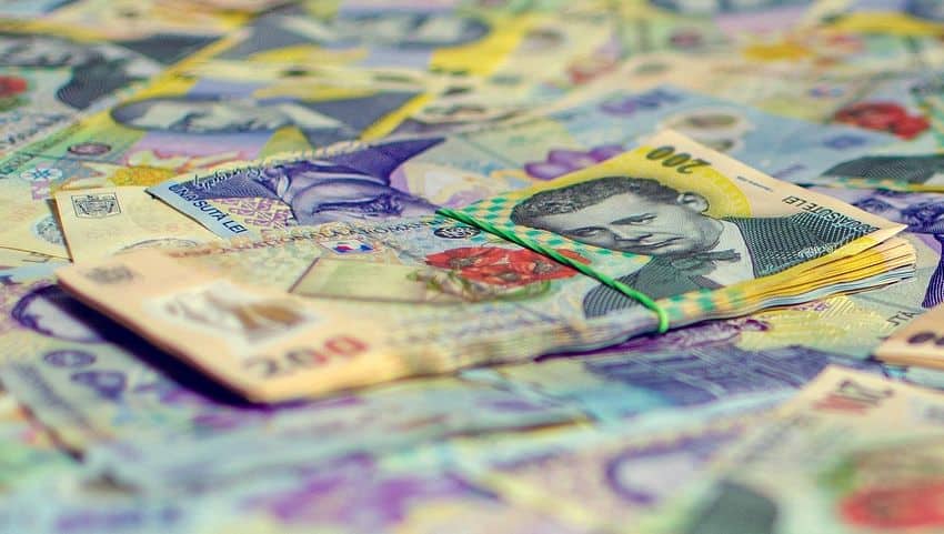 Analiză ING: Rezolvarea blocajului politic reduce costurile de finanțare, dar leul nu va crește semnificativ