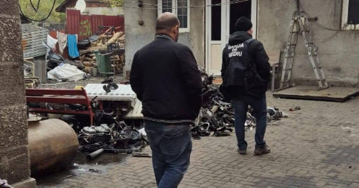 Raid masiv în Sintești pentru combaterea arderilor ilegale: peste 320.000 lei în amenzi și confiscări de metale