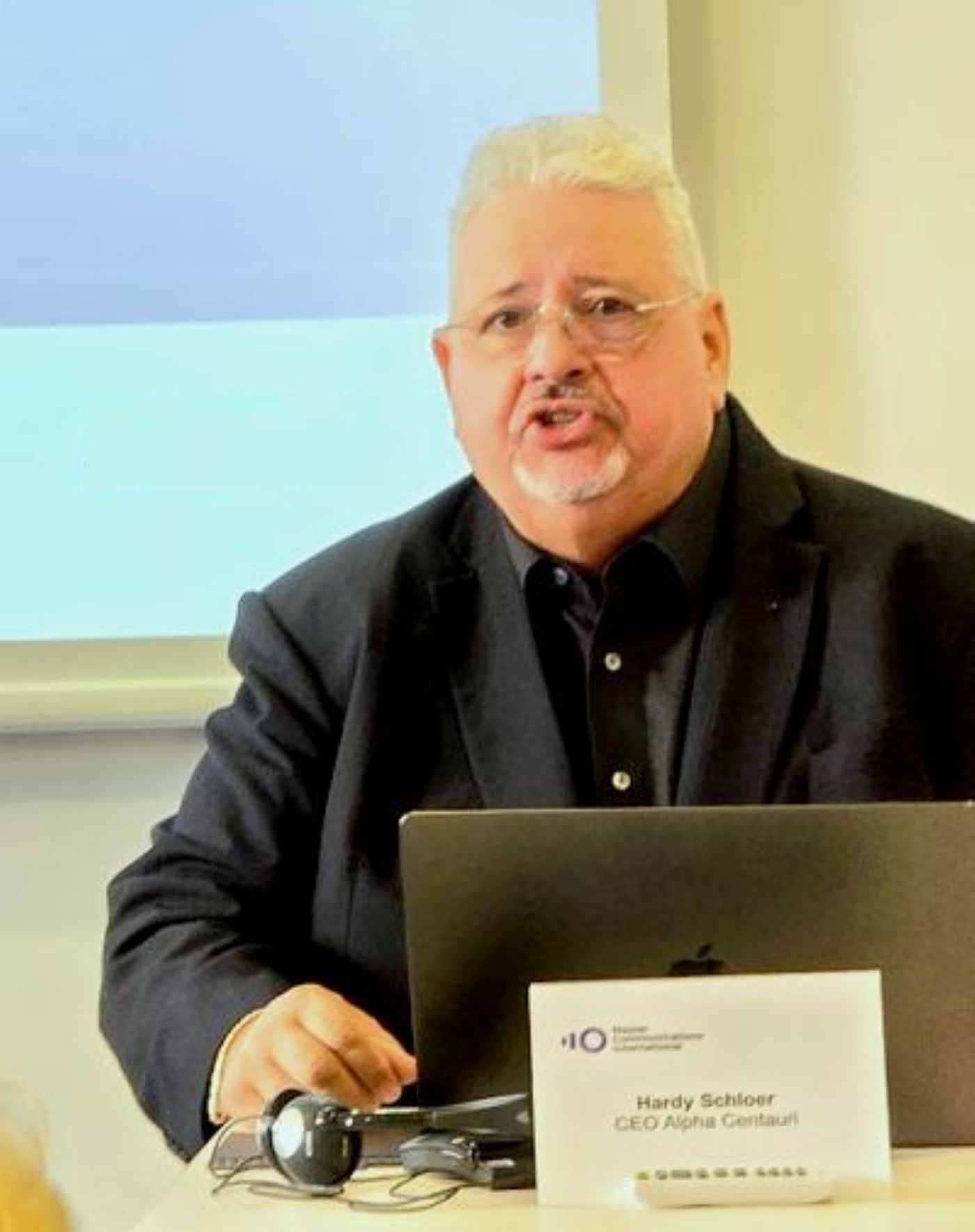 Platforma de analiză QRINTEL, condusă de foști lideri NATO și NSA, este introdusă pe piața din România