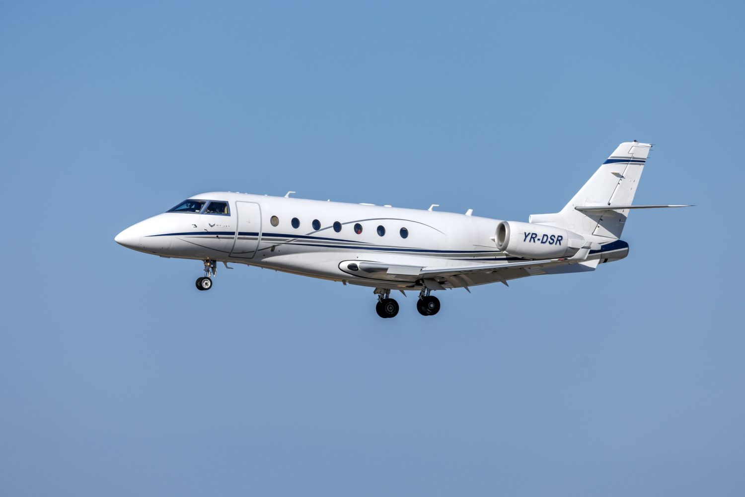 Investitori din retail și imobiliare finanțează avioane private prin operatorul My Jet