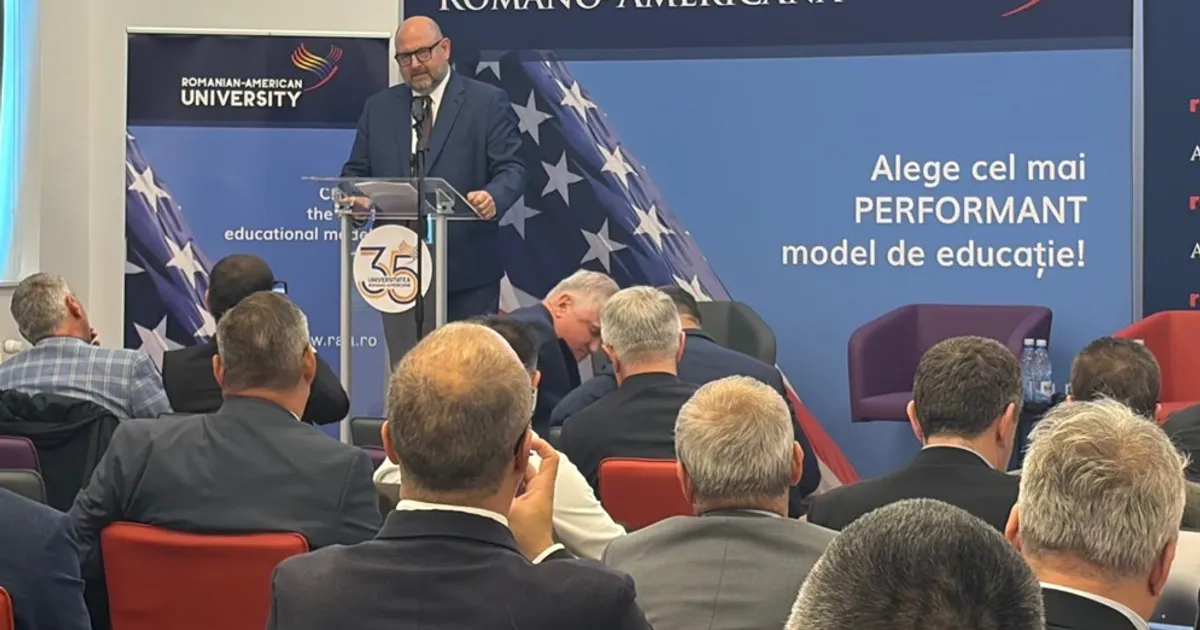 România poate atrage giganții AI prin investiții în energie și centre de date, avertizează Len Khodorkovsky