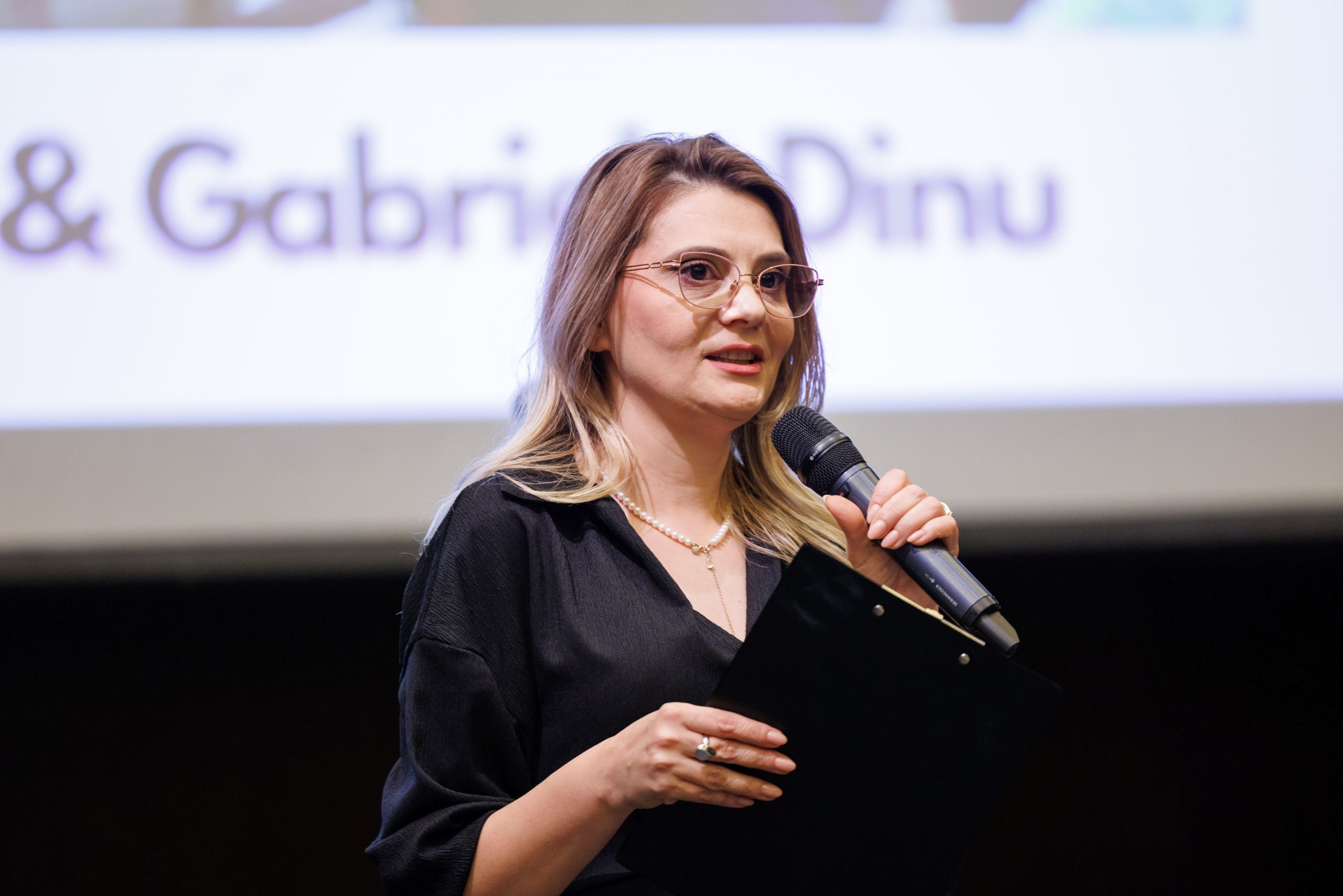 Incidentul Revolut și riscurile dependenței digitale: cum să vă asigurați siguranța financiară