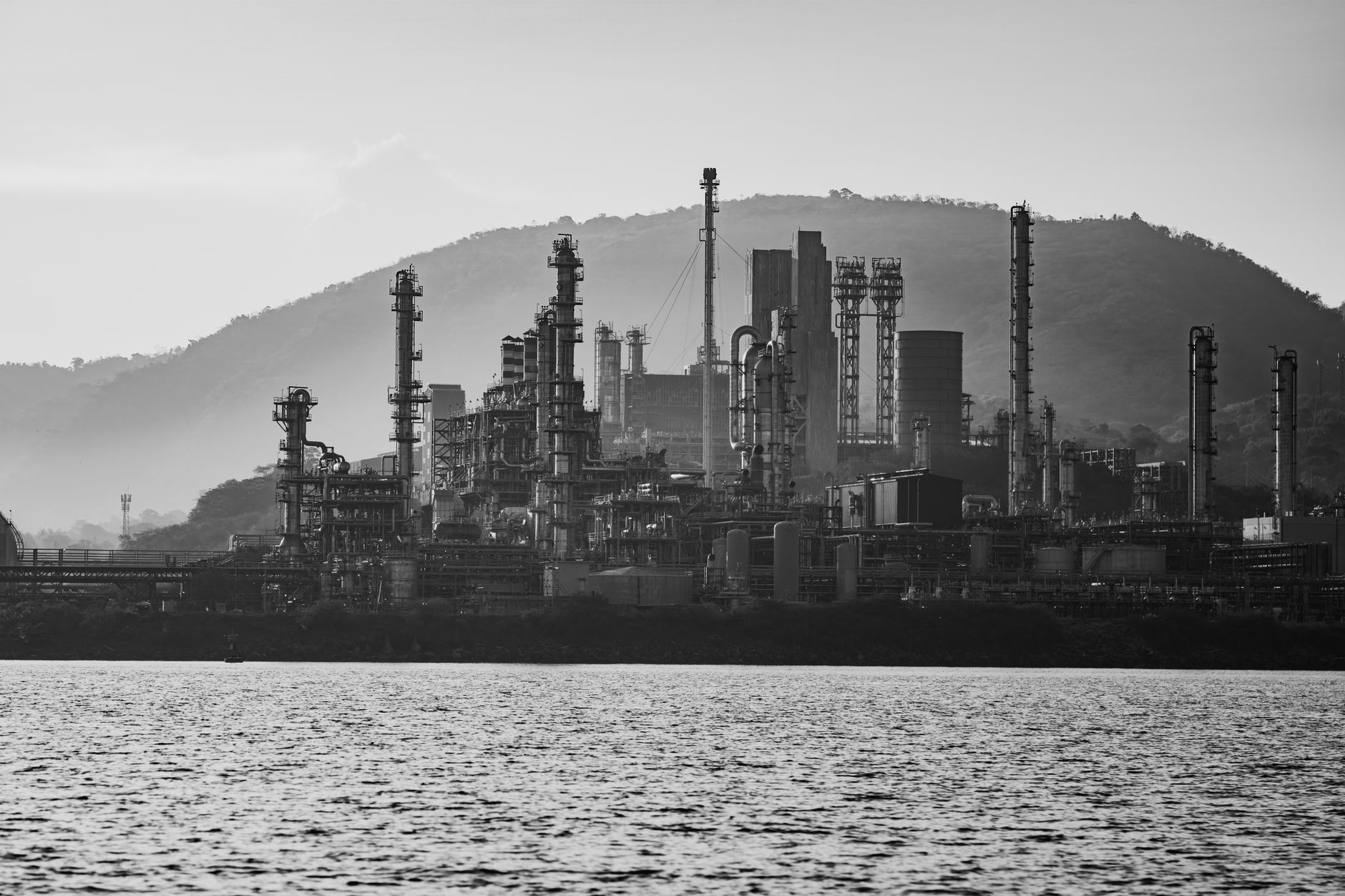 Rusia și SUA negociază vânzarea activelor Lukoil de 22 de miliarde de dolari