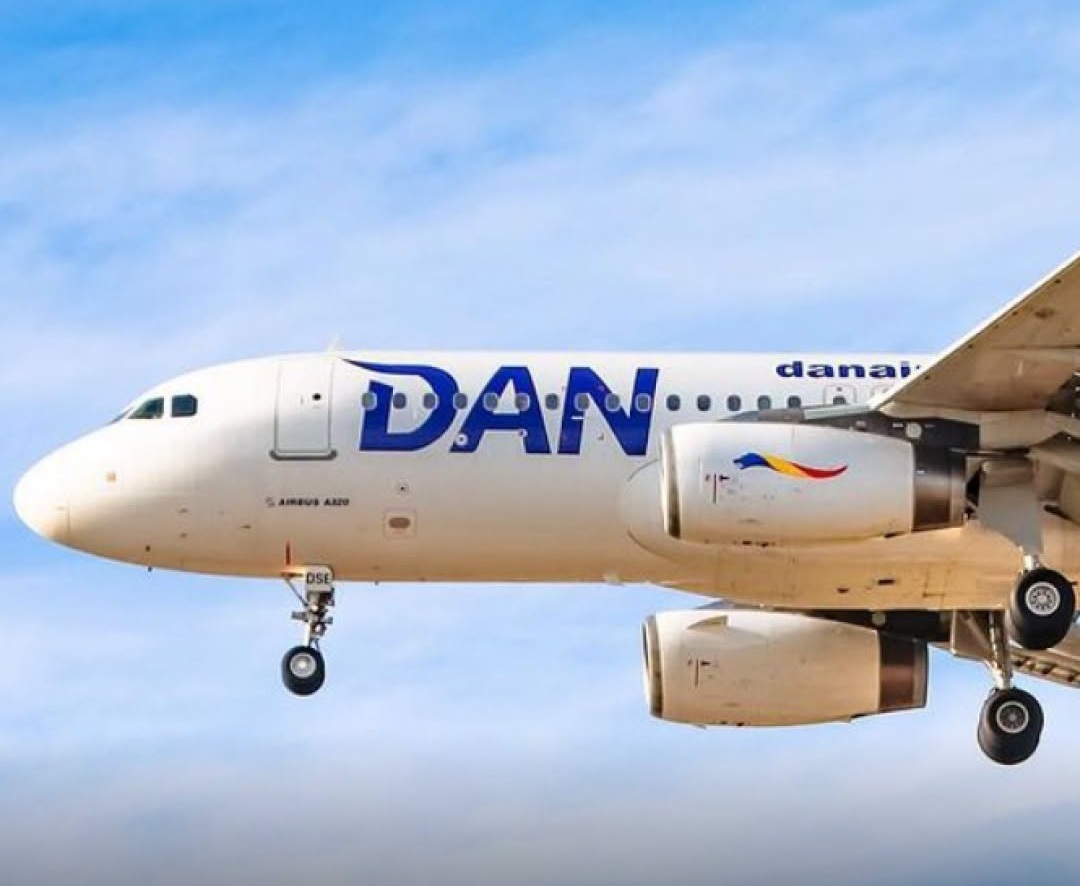 Compania DAN AIR a solicitat deschiderea procedurii de insolvență pentru reorganizarea activității