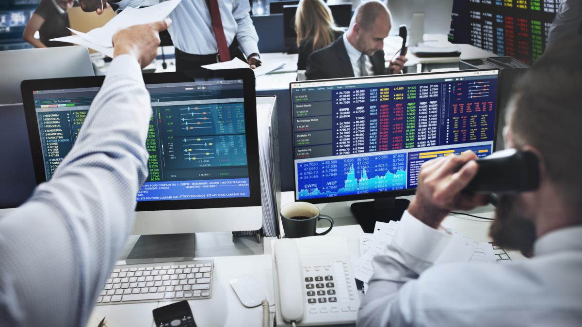 Prăbușire masivă a acțiunilor AI și explozie a prețului petrolului pe piețele globale