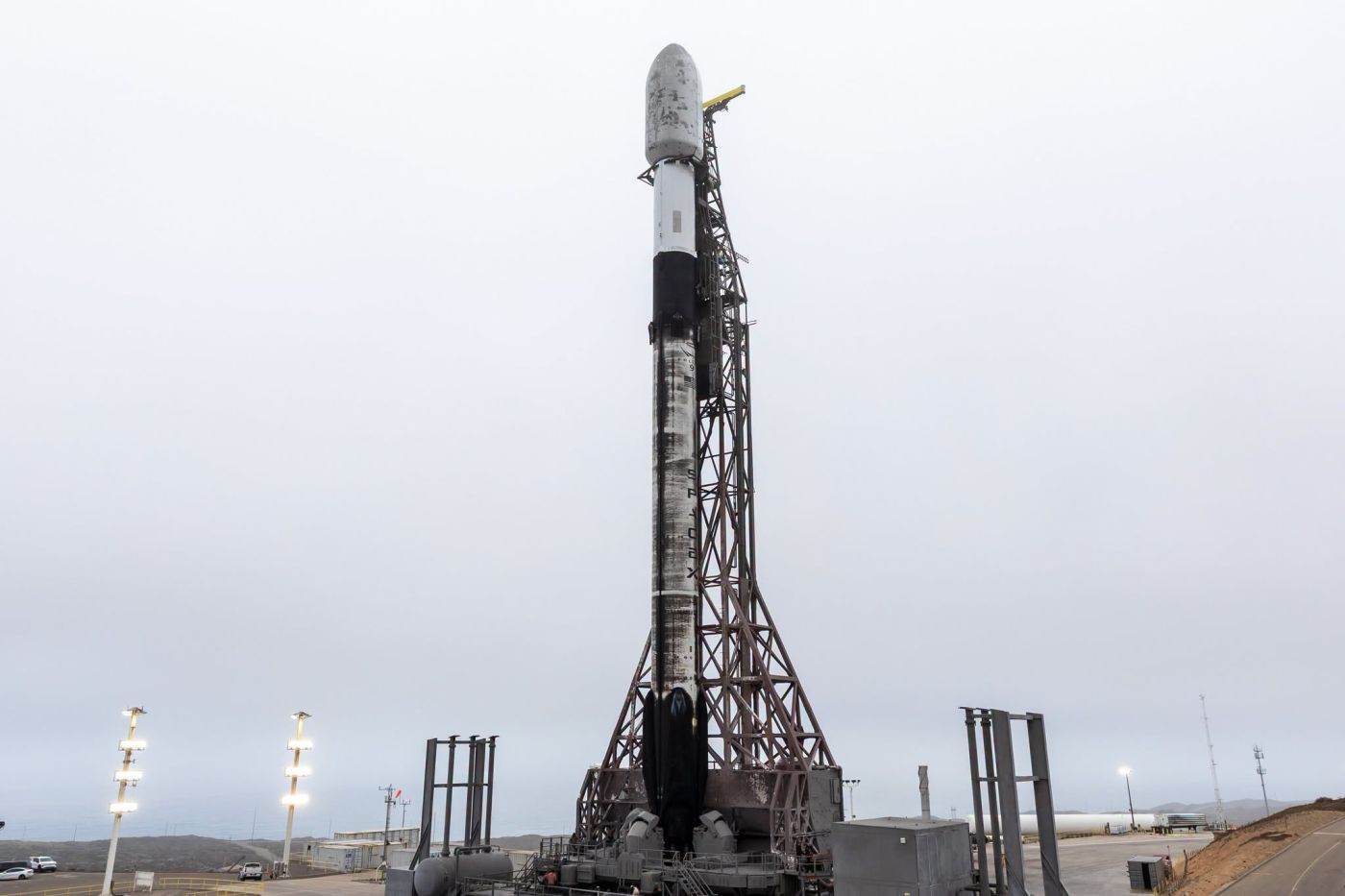 SpaceX atrage 40 de miliarde de dolari prin împrumuturi pentru achiziția de procesoare GPU