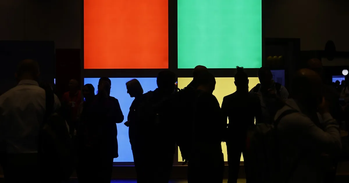 Microsoft lansează un program de plecări voluntare pentru 60.000 de angajați pentru a finanța investițiile în AI