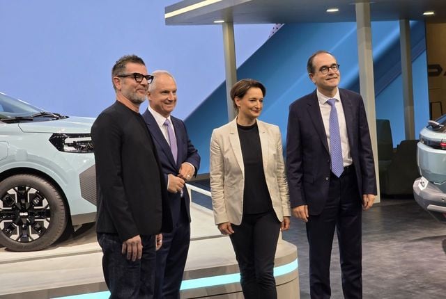 Strategia Renault pentru Europa: Independență tehnologică și integrarea tehnologiei Range Extender