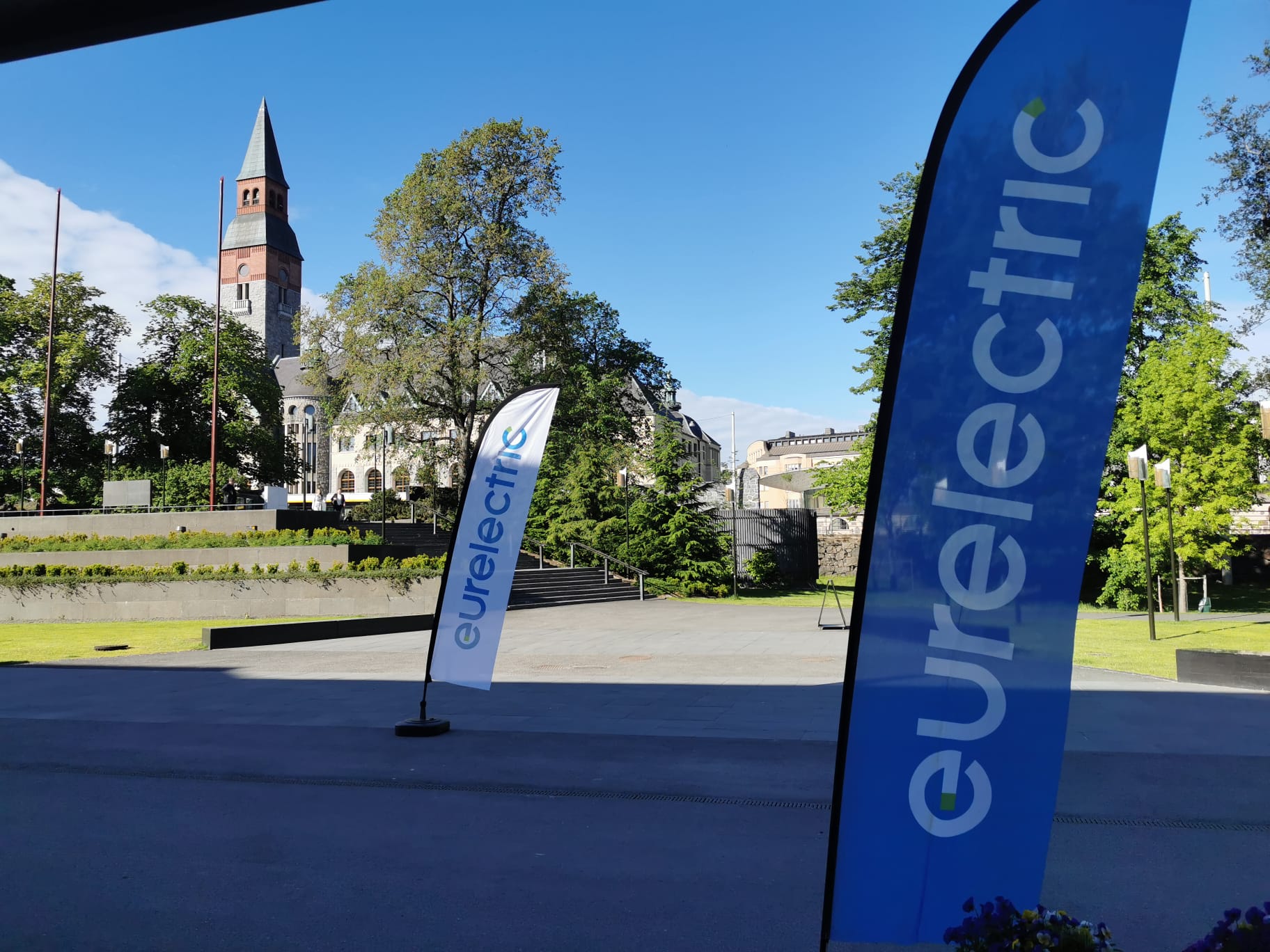 Eurelectric propune ajutoare țintite pentru facturile de energie și respinge subvenționarea gazului