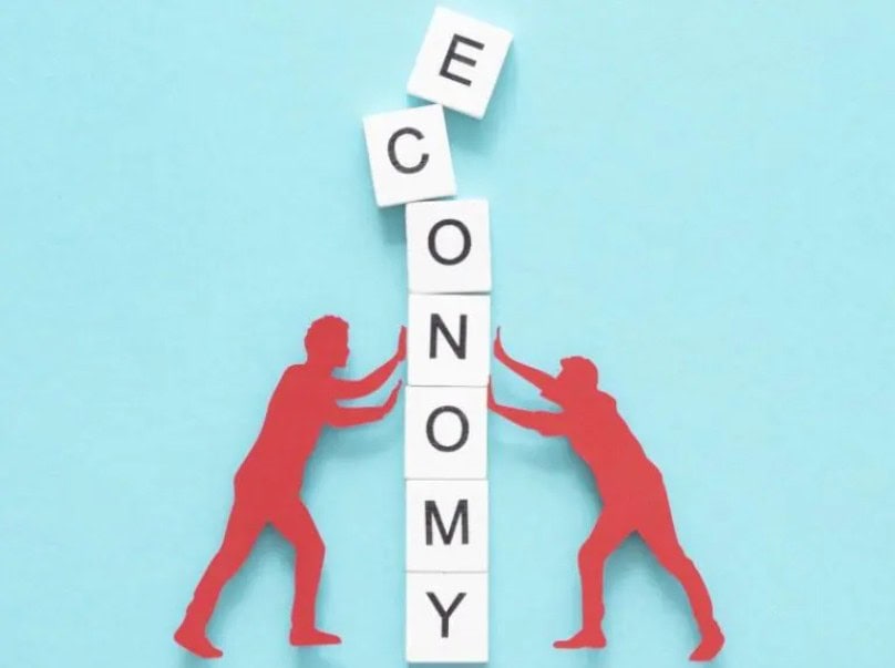 Încrederea în economia românească scade în octombrie, în ciuda performanței comerțului cu amănuntul