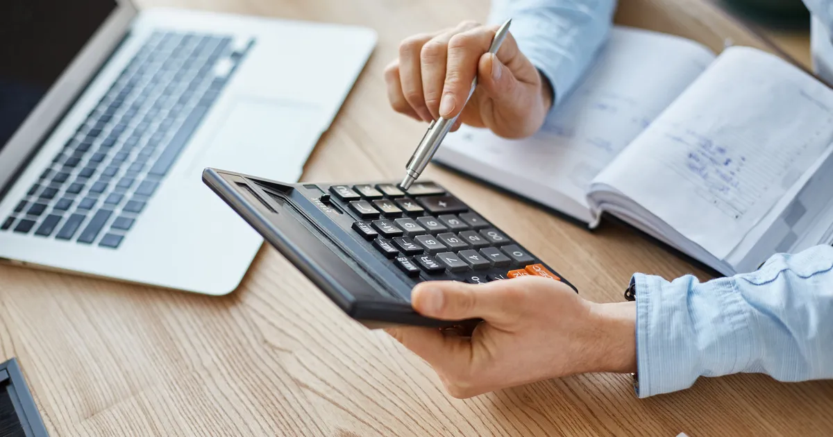 Impactul evaziunii și al muncii la negru asupra bugetului de stat: un potential de creștere de 5%