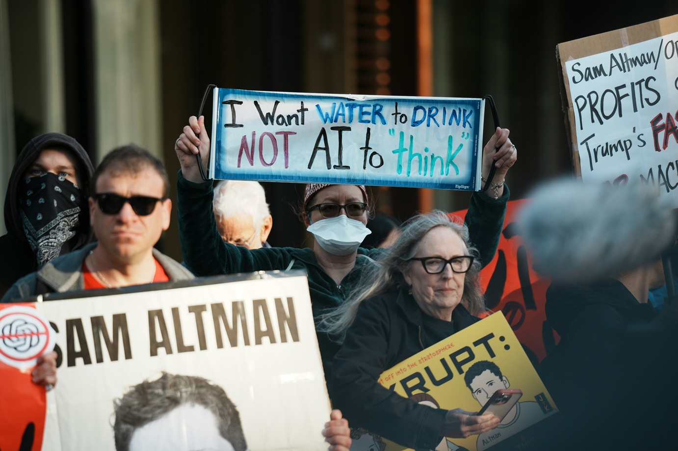 Anthropic pregătește listarea la bursă cu avertismente privind riscul existențial al inteligenței artificiale
