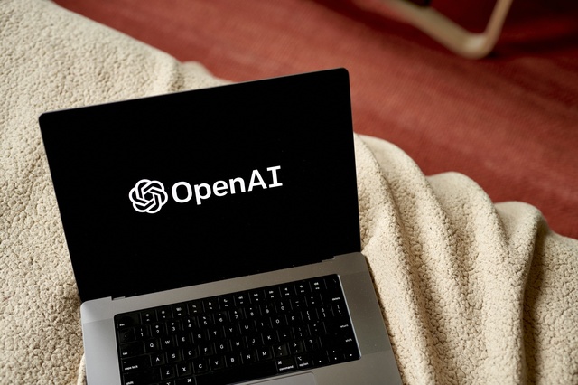 OpenAI introduce GPT-6.1 Sol, un model de clasă mijlocie cu costuri semnificativ reduse