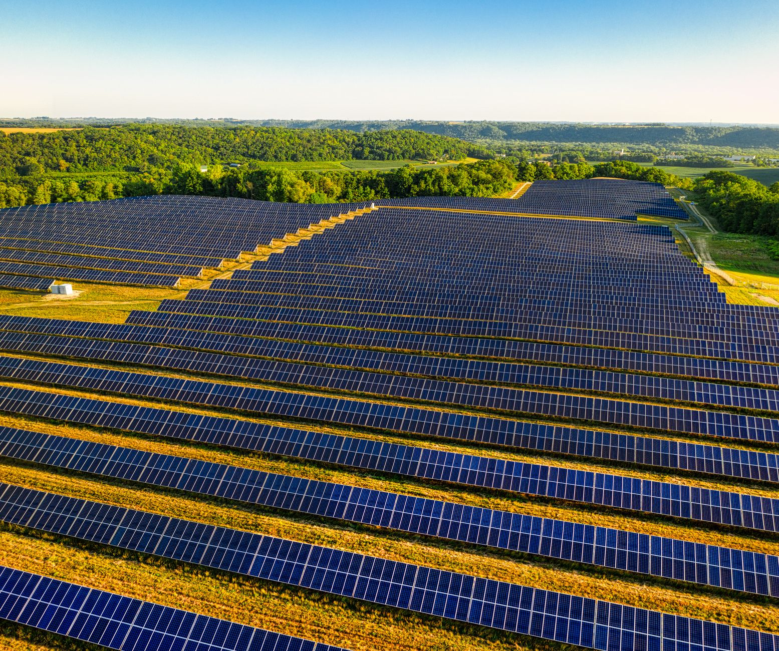 Proiectul Dama Solar din Arad va fi cel mai mare parc fotovoltaic din UE, după obținerea unei finanțări masive