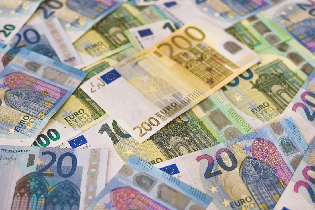 Investițiile străine directe în România au crescut la 7,9 miliarde de euro în 2025