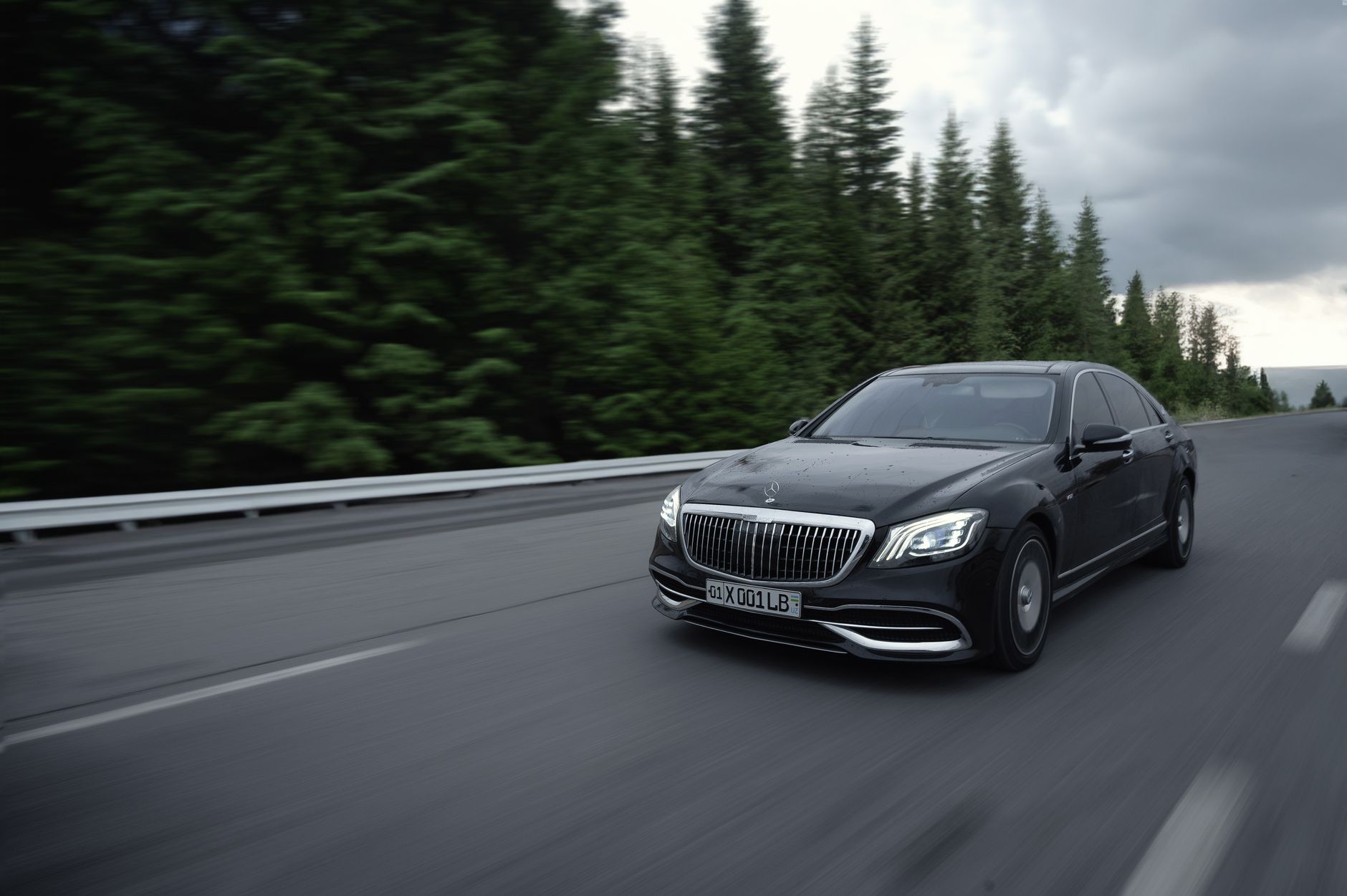 BMW lansează noua generație Seria 3: motorizări termice cu elemente de design Neue Klasse