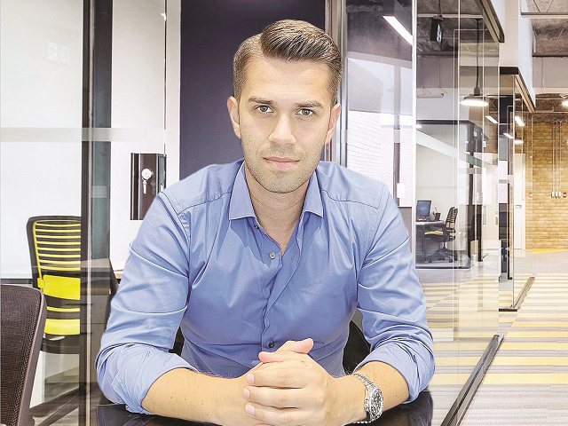 Impactul AI asupra outsourcingului IT: România poate recupera proiecte pierdute în favoarea Indiei