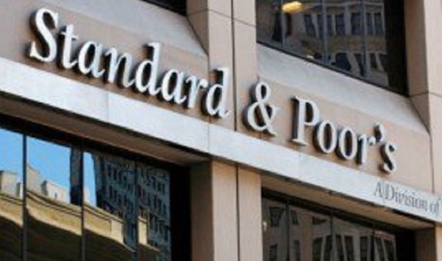 S&P Global revizuiește ratingul de credit al României pe fondul impasului politic și al datoriei publice