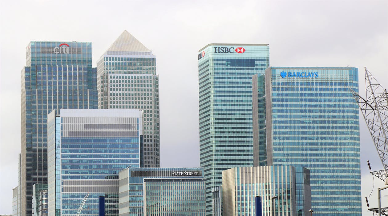 Analiză HSBC: Deprecierea leului este inevitabilă, cursul de 5,35 lei/euro este prognozat pentru 2027
