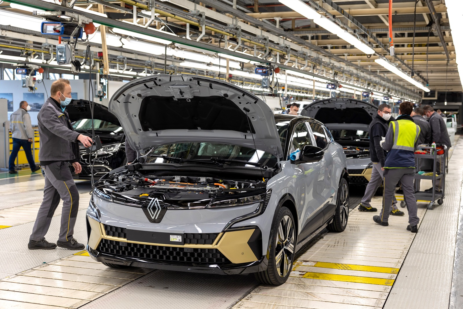 Renault investește peste 10 miliarde de euro în Franța pentru accelerarea electrificării și accesibilitatea prețurilor