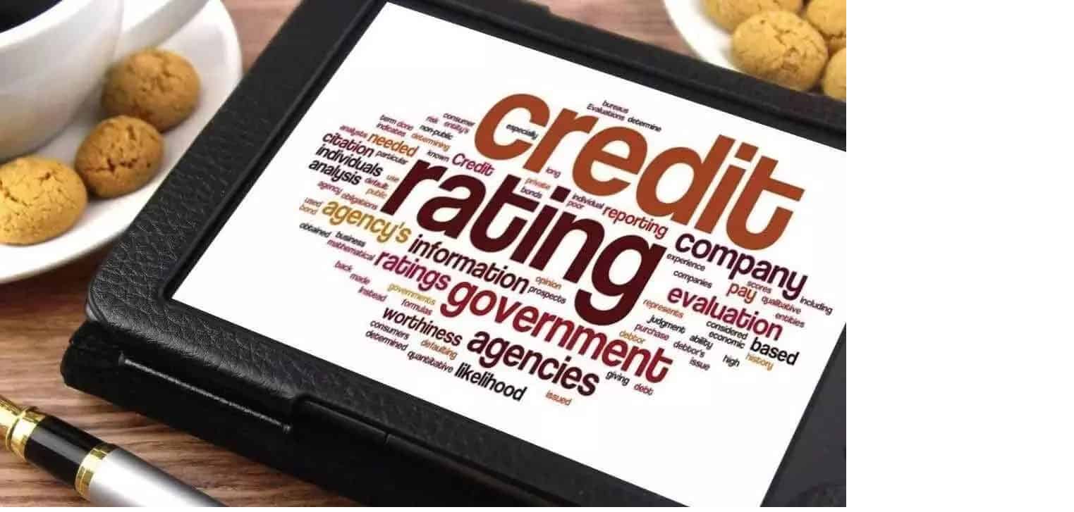 Impactul financiar al unui downgrade al ratingului României: costuri de miliarde de euro pentru economie