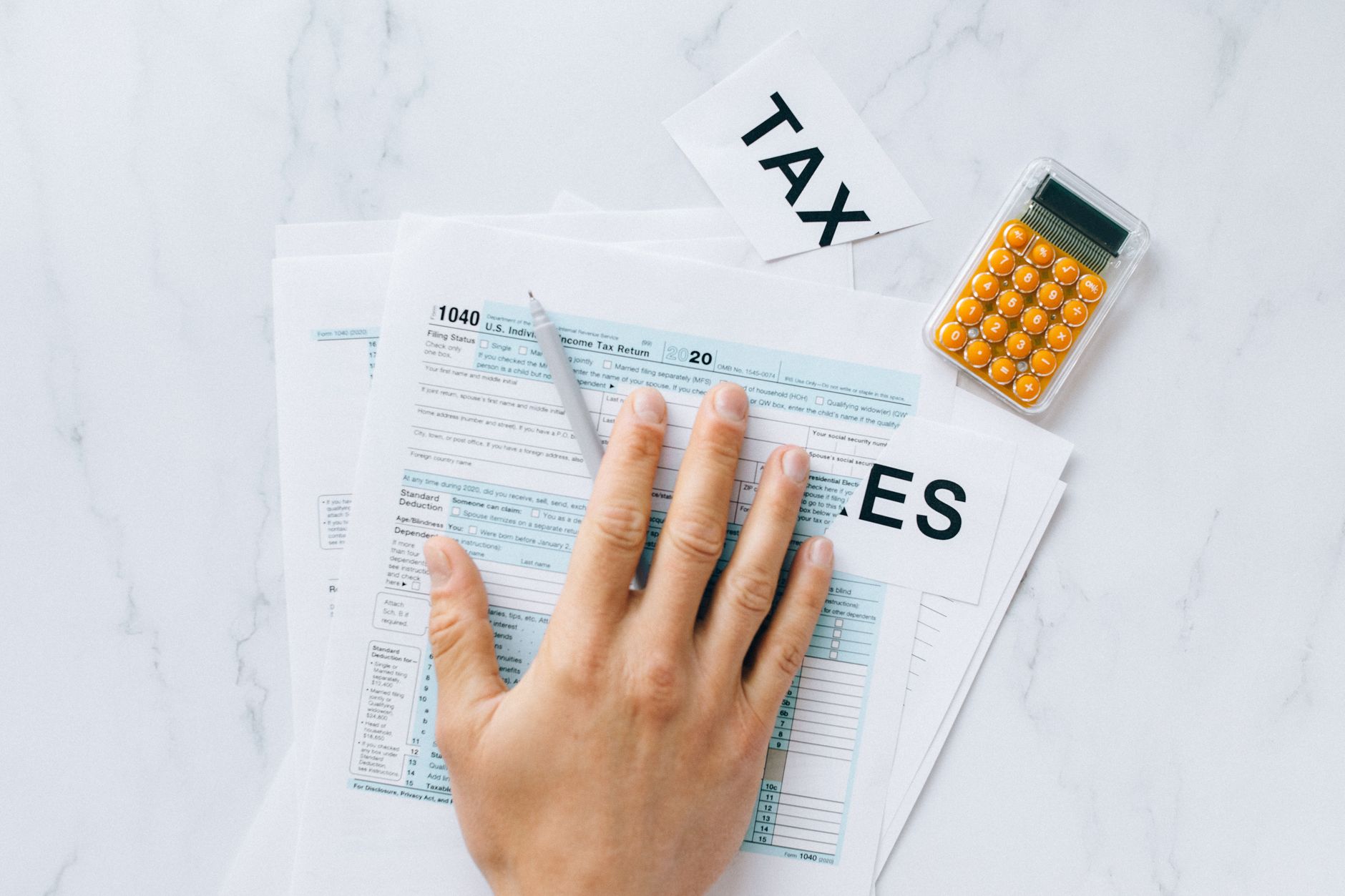 Ungaria introduce taxe noi pe marile averi și modifică regimul fiscal pentru micii contribuabili