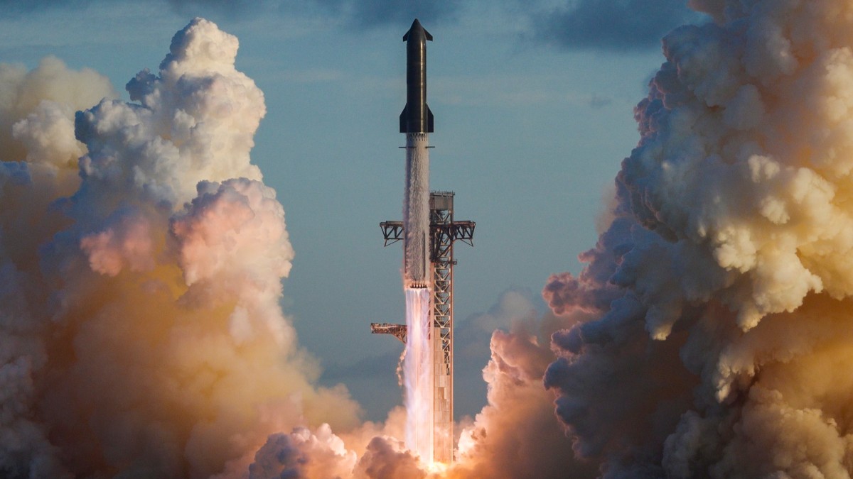 World Space Week 2026: Revoluția rachetelor reutilizabile transformă accesul în spațiu