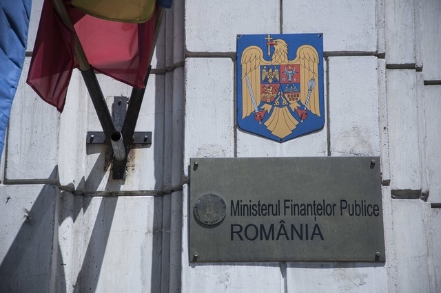 Spirits România solicită reducerea de urgență a accizei la băuturile spirtoase pentru stoparea pierderilor bugetare