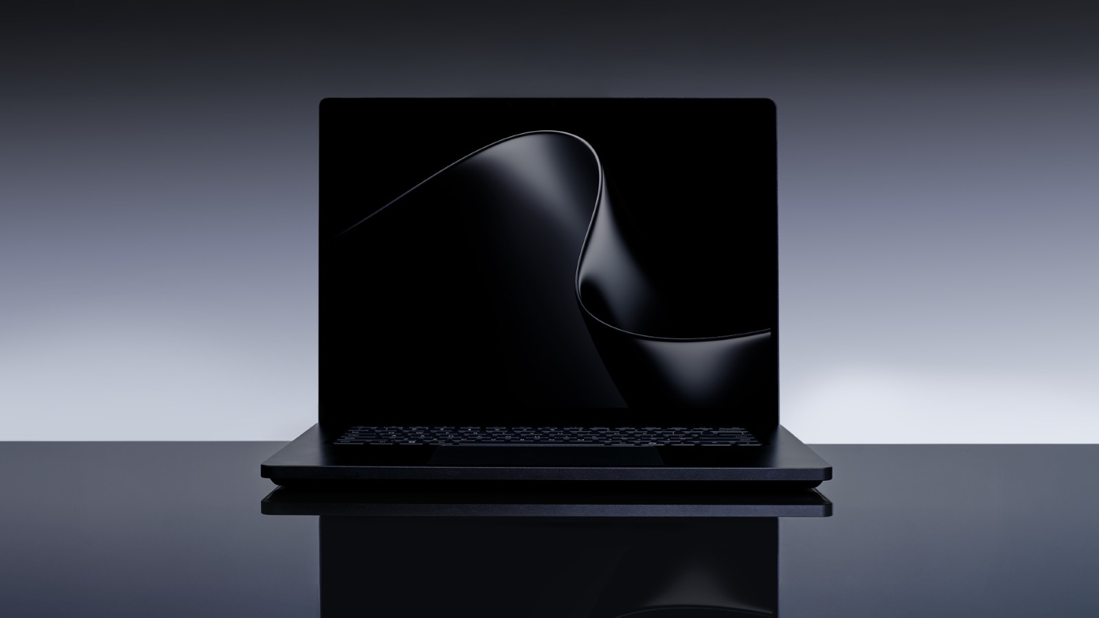 Microsoft și Nvidia lansează tehnologii AI pentru PC-uri și un nou laptop Surface Laptop Ultra