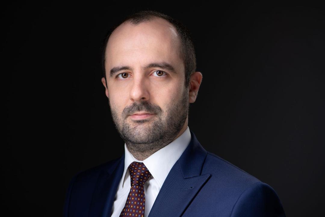 Insolvențele în România cresc cu 12%, presiunea se mută masiv către companiile mari