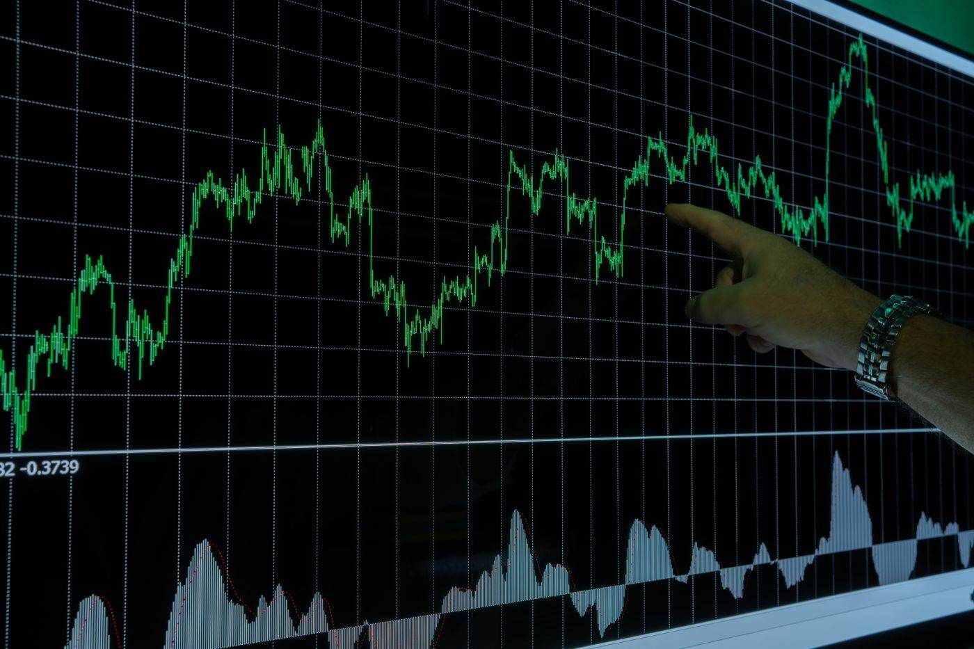 Activele pensiilor private au crescut cu 39%, ajungând la 246,2 miliarde de lei în iunie 2026