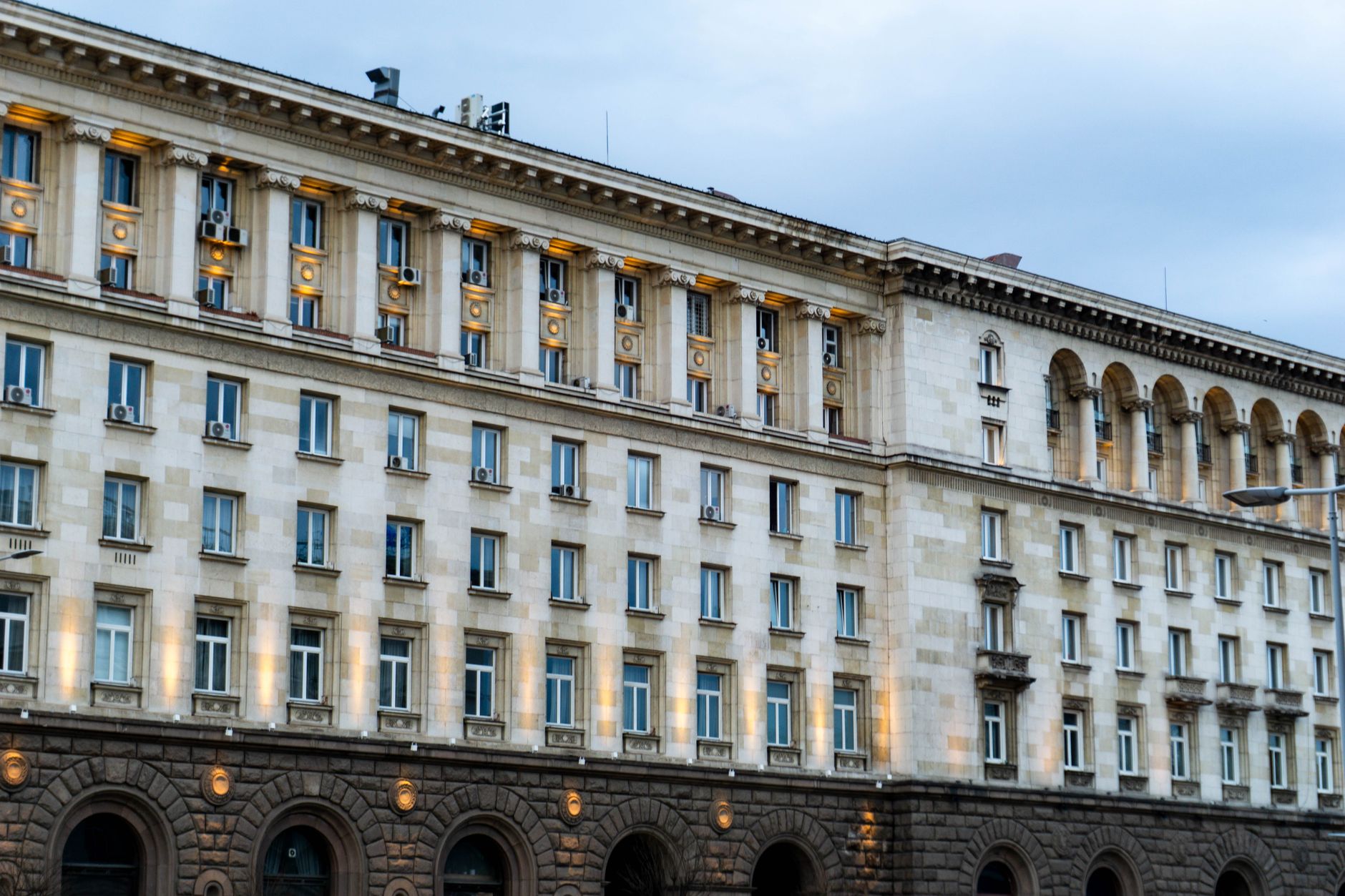 Consiliul UE adoptă noi reguli pentru rezerva de stabilitate a pieței în cadrul sistemului ETS2