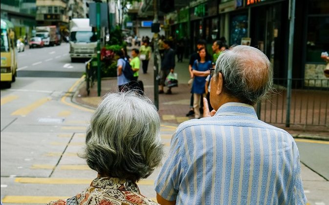 Vârstnicii de peste 75 de ani au devenit cea mai bogată categorie de familii din SUA