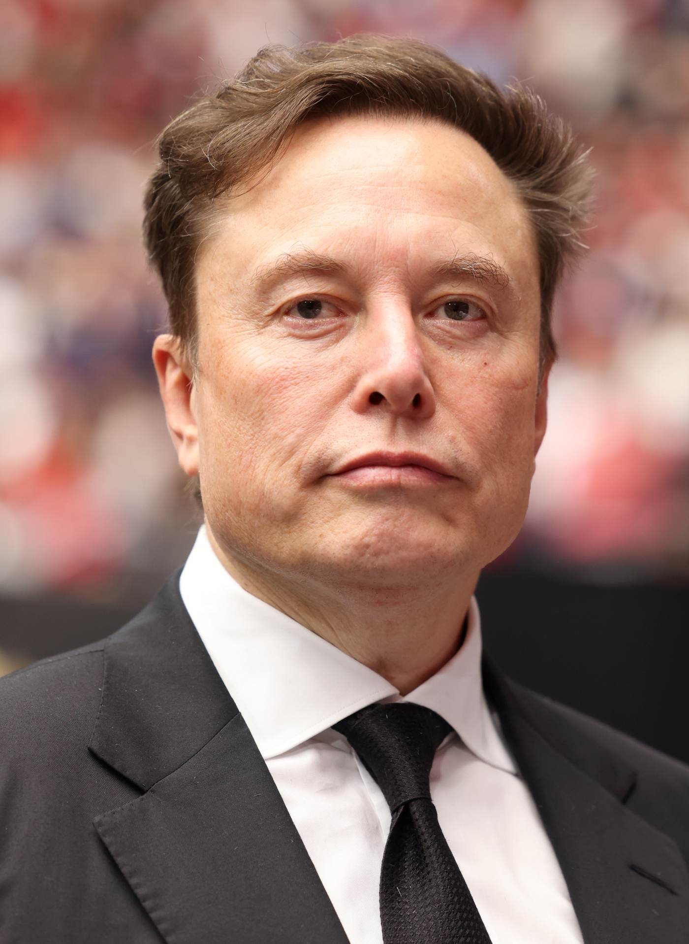 Elon Musk promite prețuri accesibile pentru Starlink în India pentru a concura cu Reliance Jio