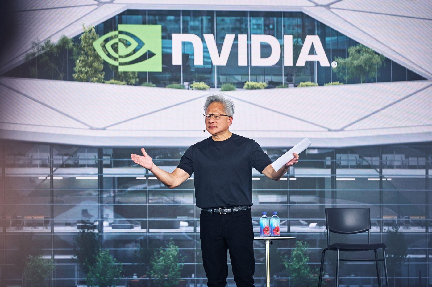 Nvidia aplică o politică neobișnuită pentru angajați: mesele de la cantină sunt contra cost