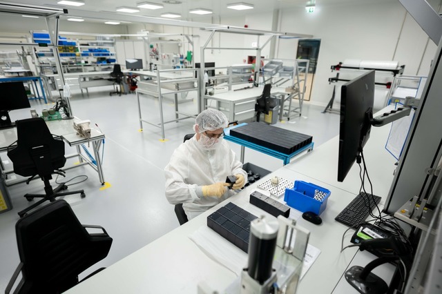 VAT România extinde fabrica din Arad: trecere la producția de produse finite pentru export