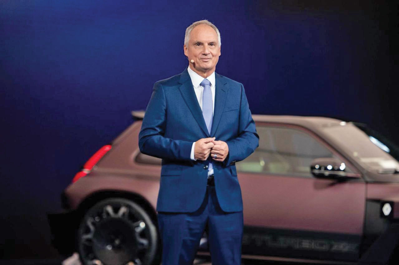 Fabrice Cambolive solicită stimulente pentru producția auto locală: Piața din România ar putea fi mai mare