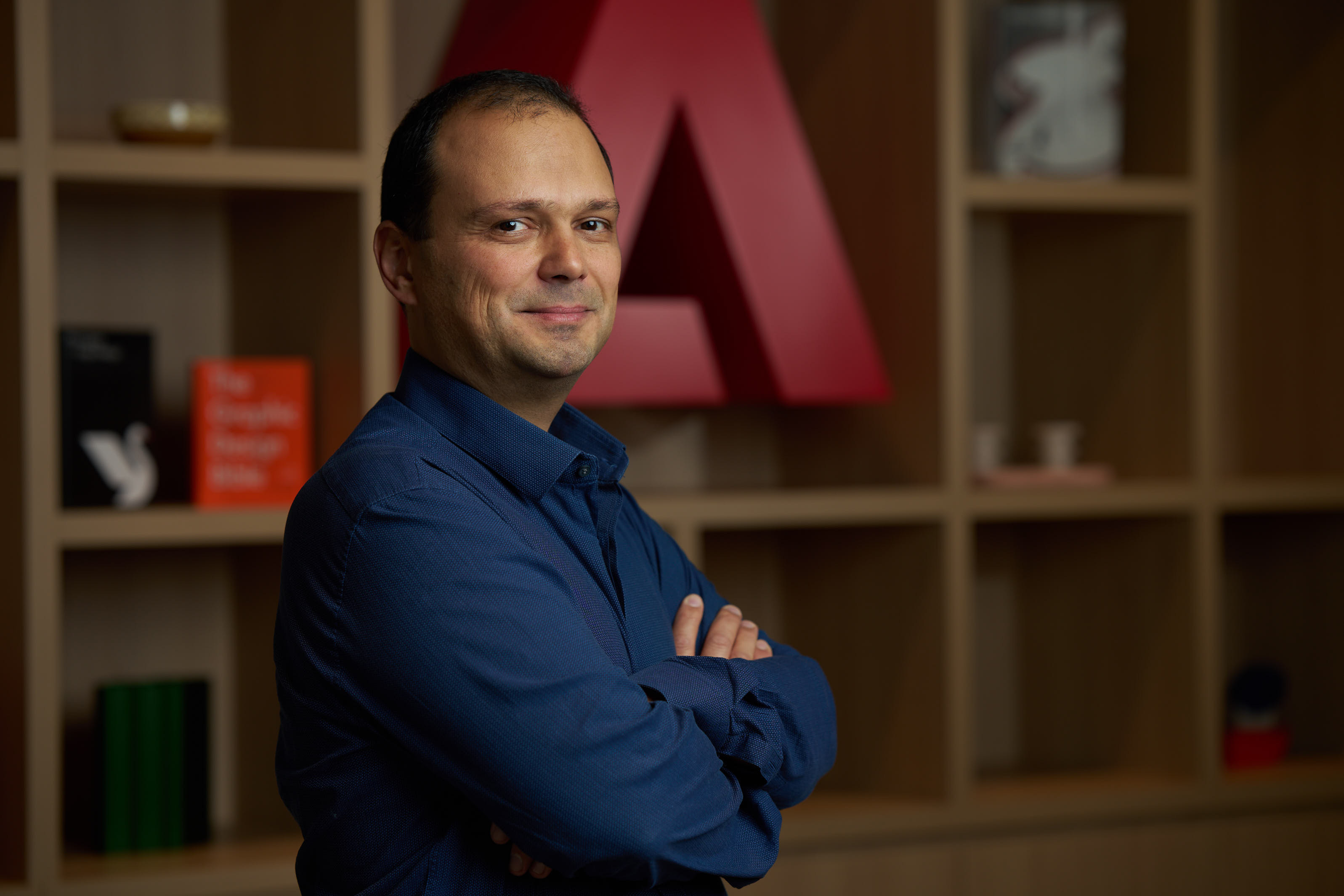 Echipele din România sunt esențiale pentru dezvoltarea modelelor generative Adobe Firefly și Express