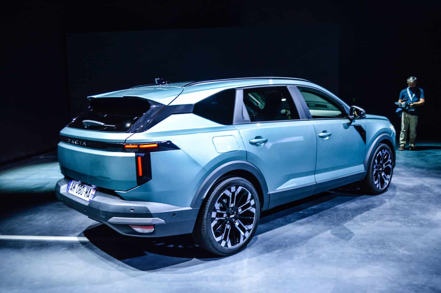 Dacia lansează comenzile pentru noul Striker în România: prețuri și detalii tehnice