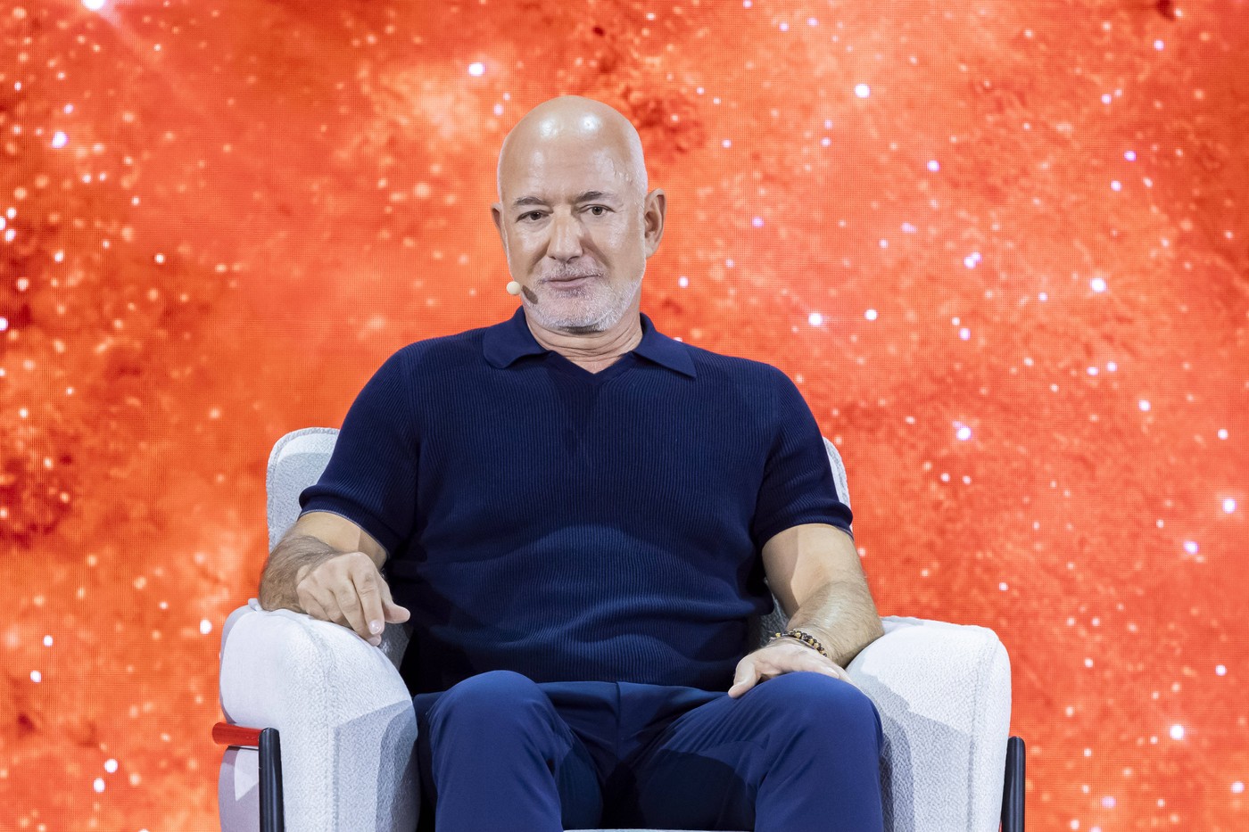 Jeff Bezos explică ascensiunea socialismului în SUA: Criza locuințelor este motorul principal