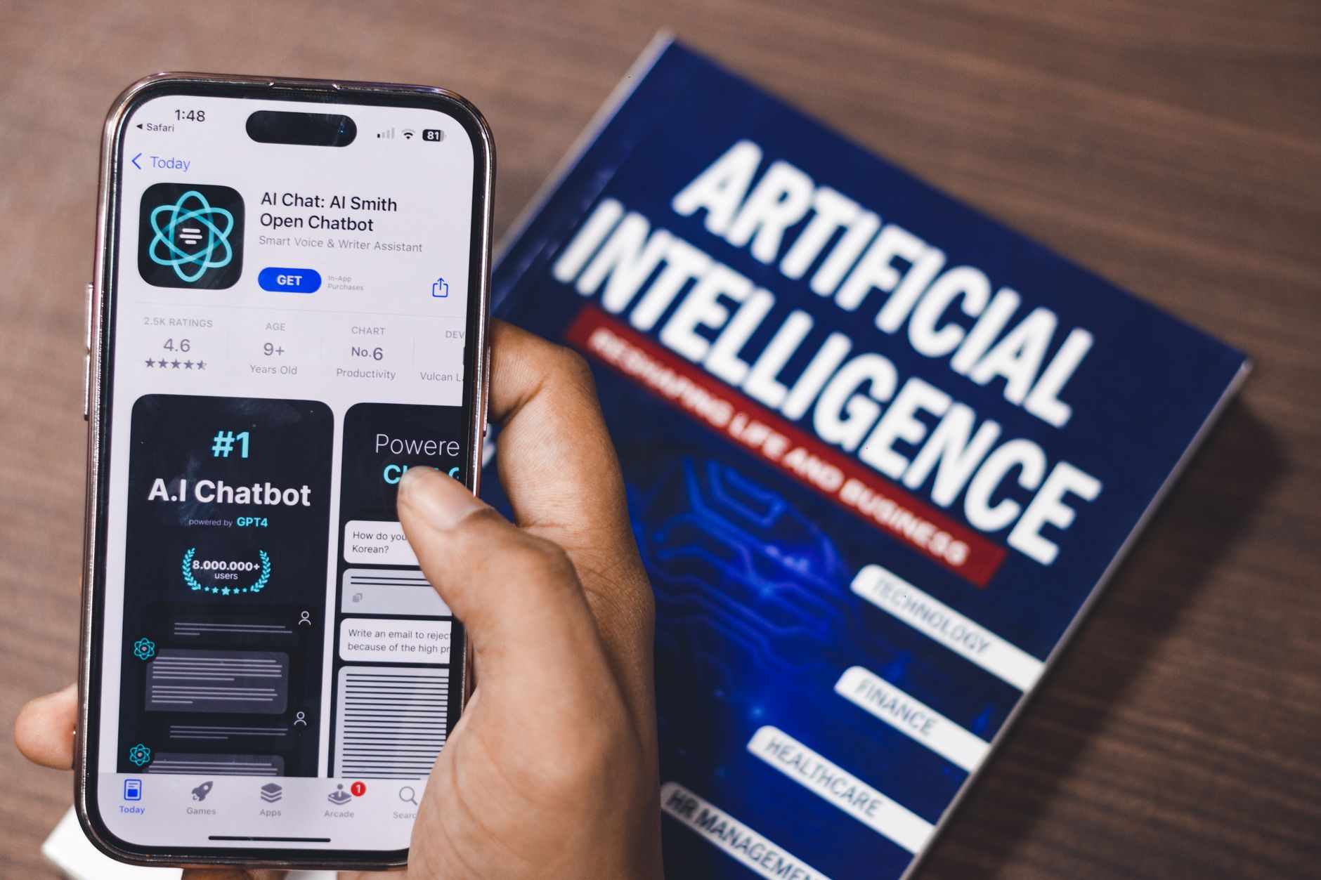 Avertisment de la MI5: Inteligența artificială poate facilita accesul teroriștilor la arme biologice