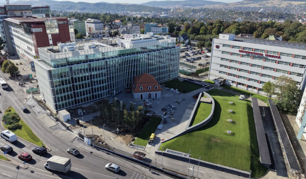 UTCN obține 58 de milioane de lei pentru dotarea Institutului de AI; finalizarea construcției este amânată
