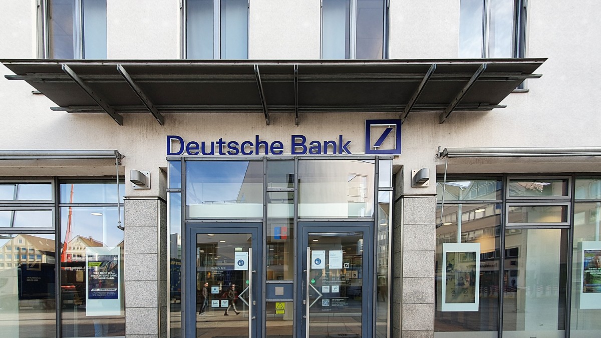 Deutsche Bank avertizează asupra unui nou regim economic dominat de constrângeri ale ofertei