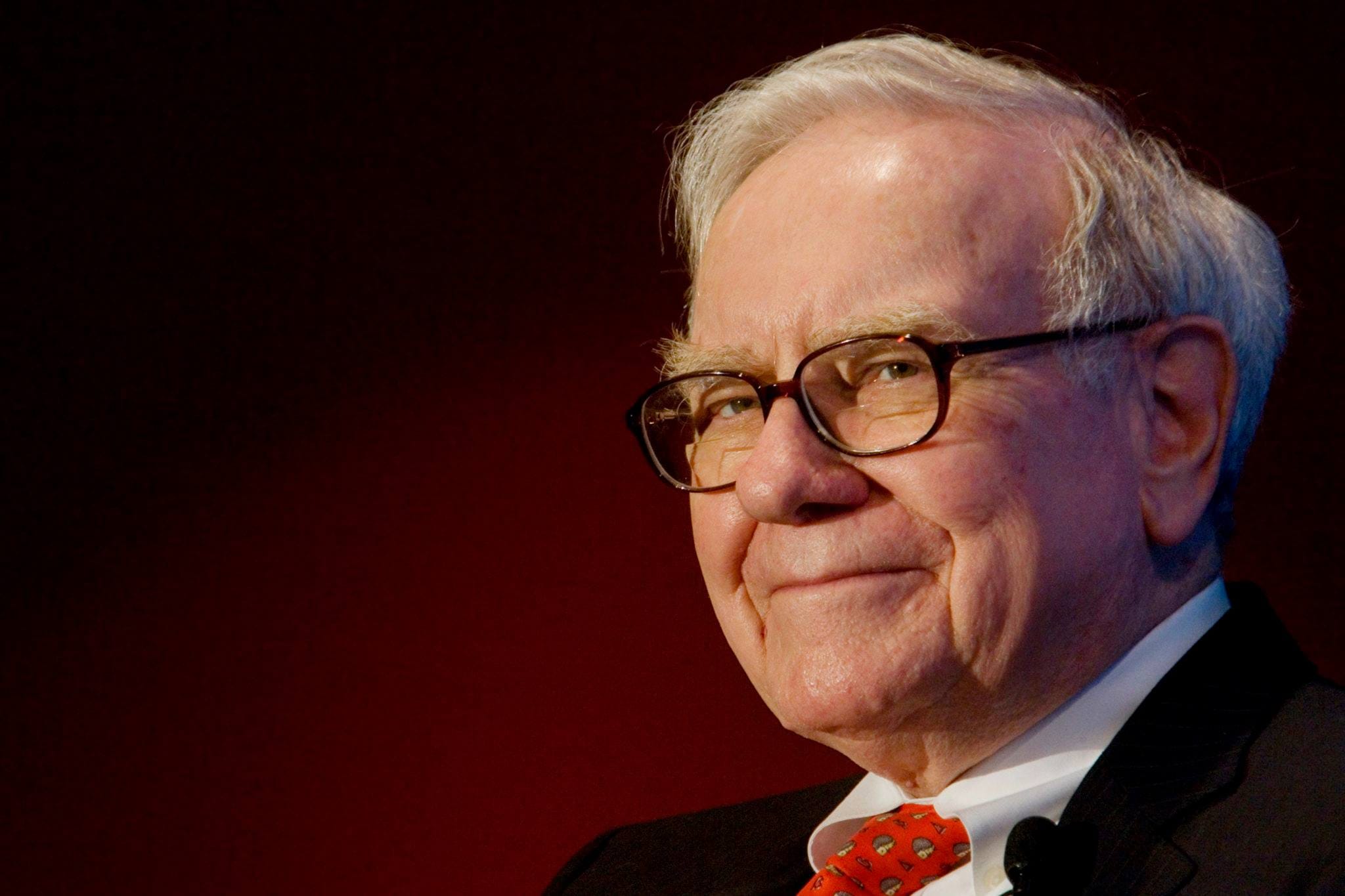 Warren Buffett se retrage din funcția de președinte al Berkshire Hathaway