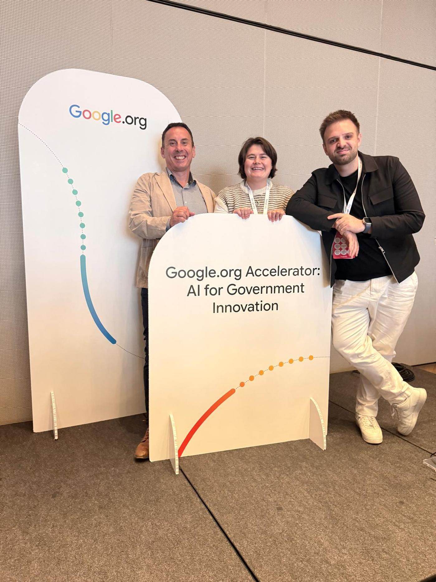 Proiect de inteligență artificială pentru NHS, coordonat de un român, primește sprijin de la Google.org