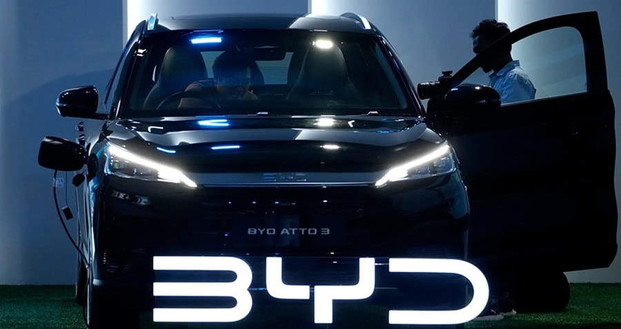 BYD pregătește expansiunea în Europa: plan pentru trei fabrici de autoturisme și una de baterii