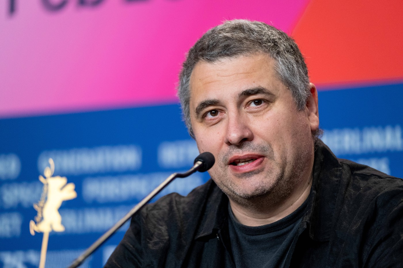 Radu Jude despre utilizarea inteligenței artificiale în filmul Dracula: Am ales imagini urâte și stupide