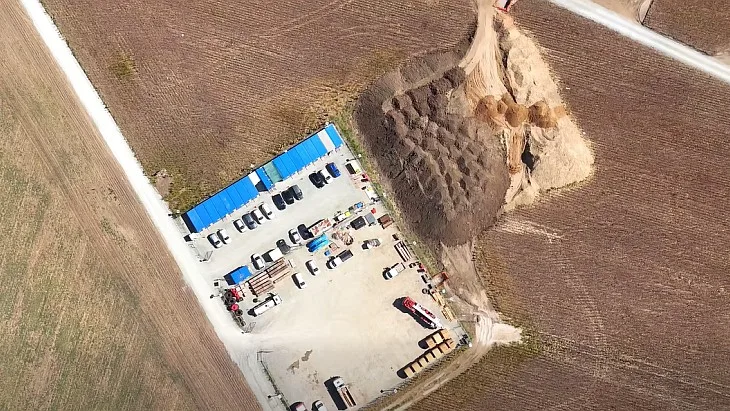 Proiectul eolian Mereni din Constanța: Lemacons execută fundațiile pentru cele 9 turbine ale ENGIE Romania