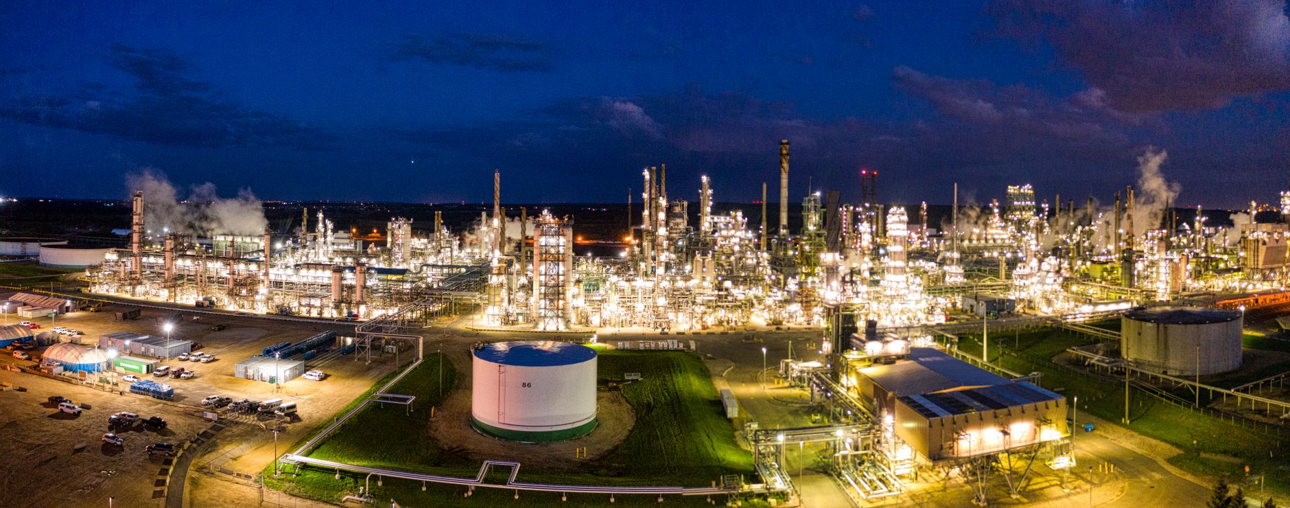 OMV Petrom investește 560 de milioane de euro într-o unitate de carburanți sustenabili la Petrobrazi